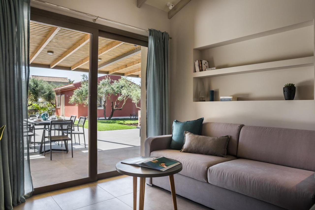 Villa Laoura Svoronata Ngoại thất bức ảnh